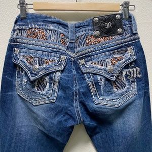 Miss Me Signature Bootcut Jeans Bling Tiger Stripe Embroidery Sz 27 NWOT